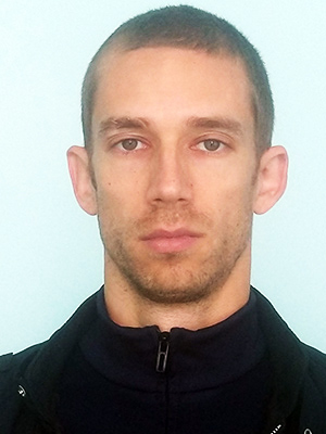 Бојан Кмезић